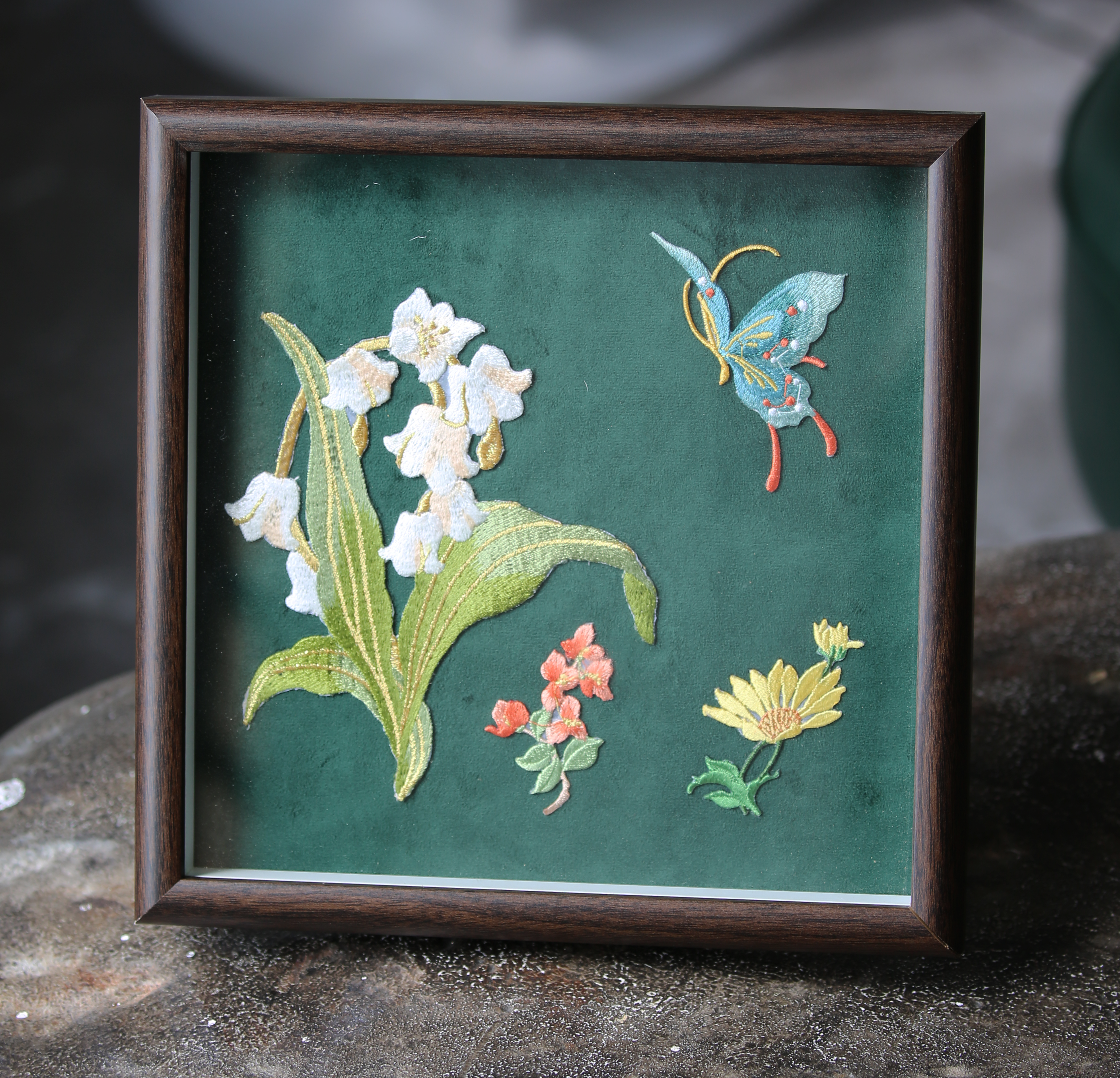 Suede embroidery painting gift box, gift for wife, decorative artwork