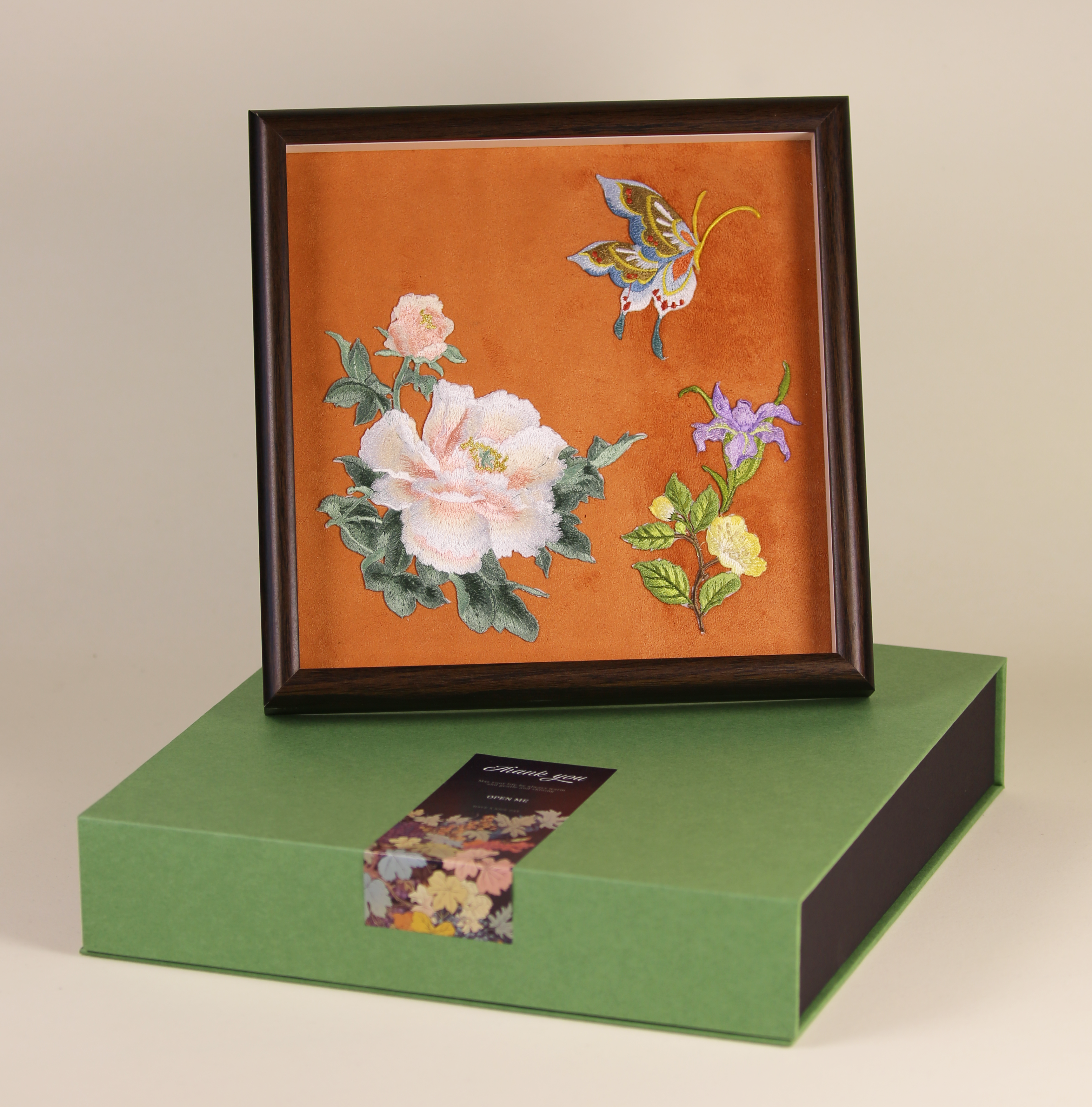 Suede embroidery painting gift box, gift for mother, decorative artwork