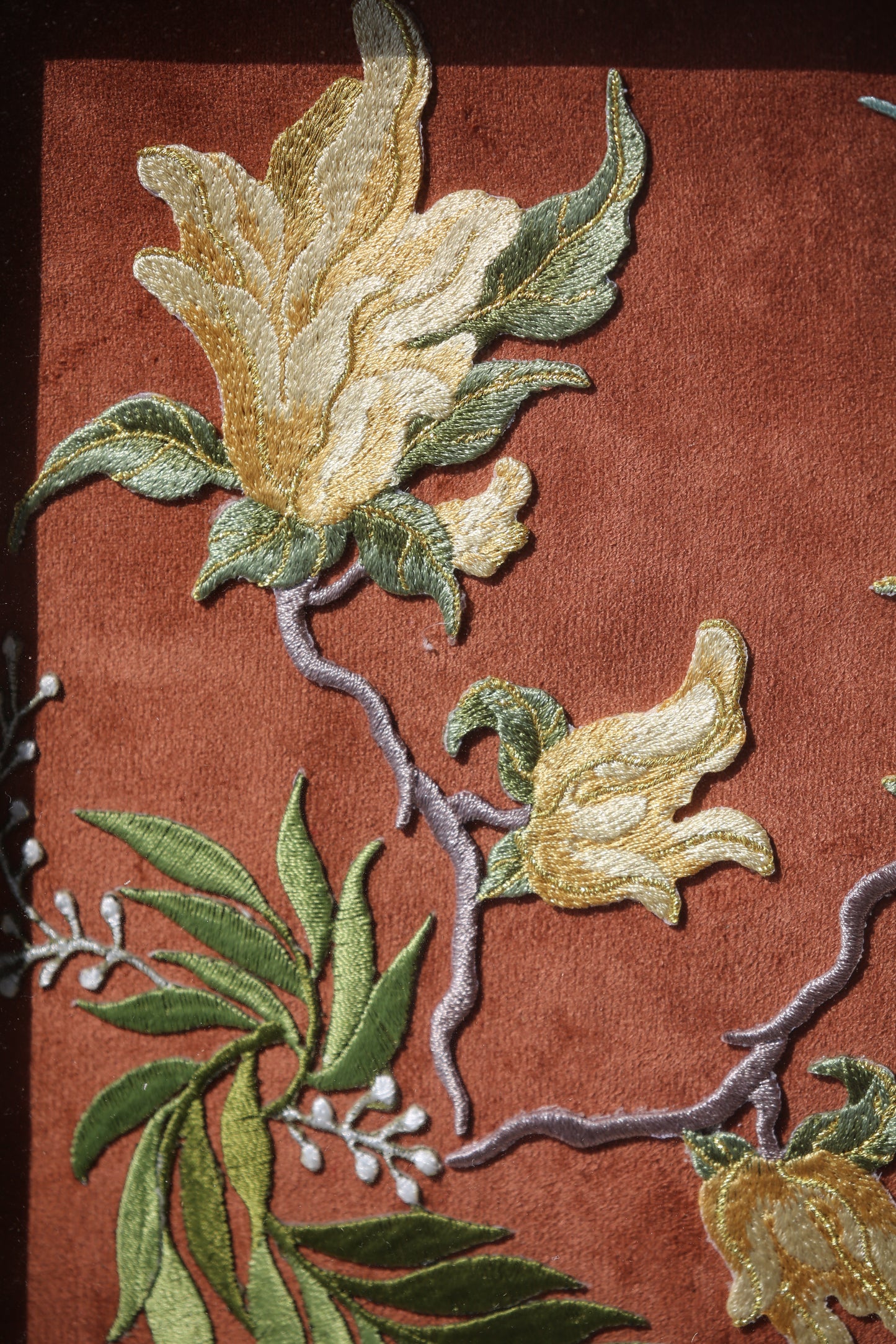 Suede embroidery painting gift box, a gift for friends, a housewarming gift