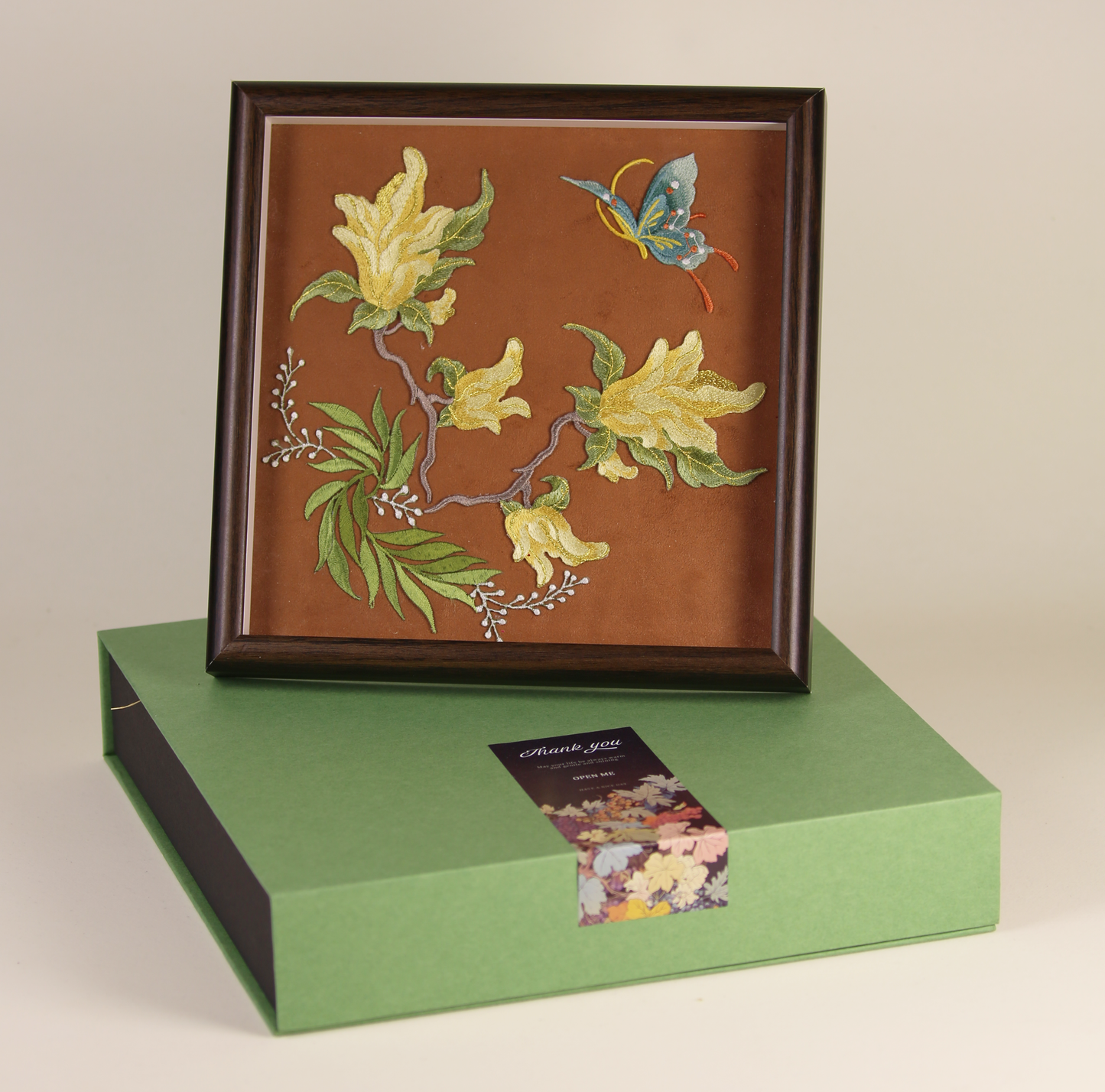 Suede embroidery painting gift box, a gift for friends, a housewarming gift