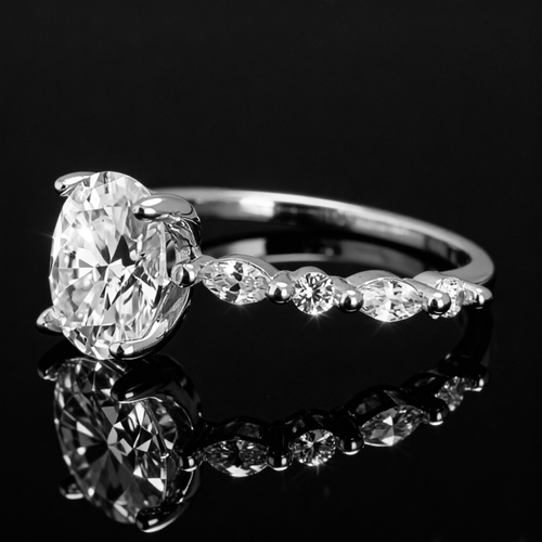 Heart-shaped moissanite engagement ring3