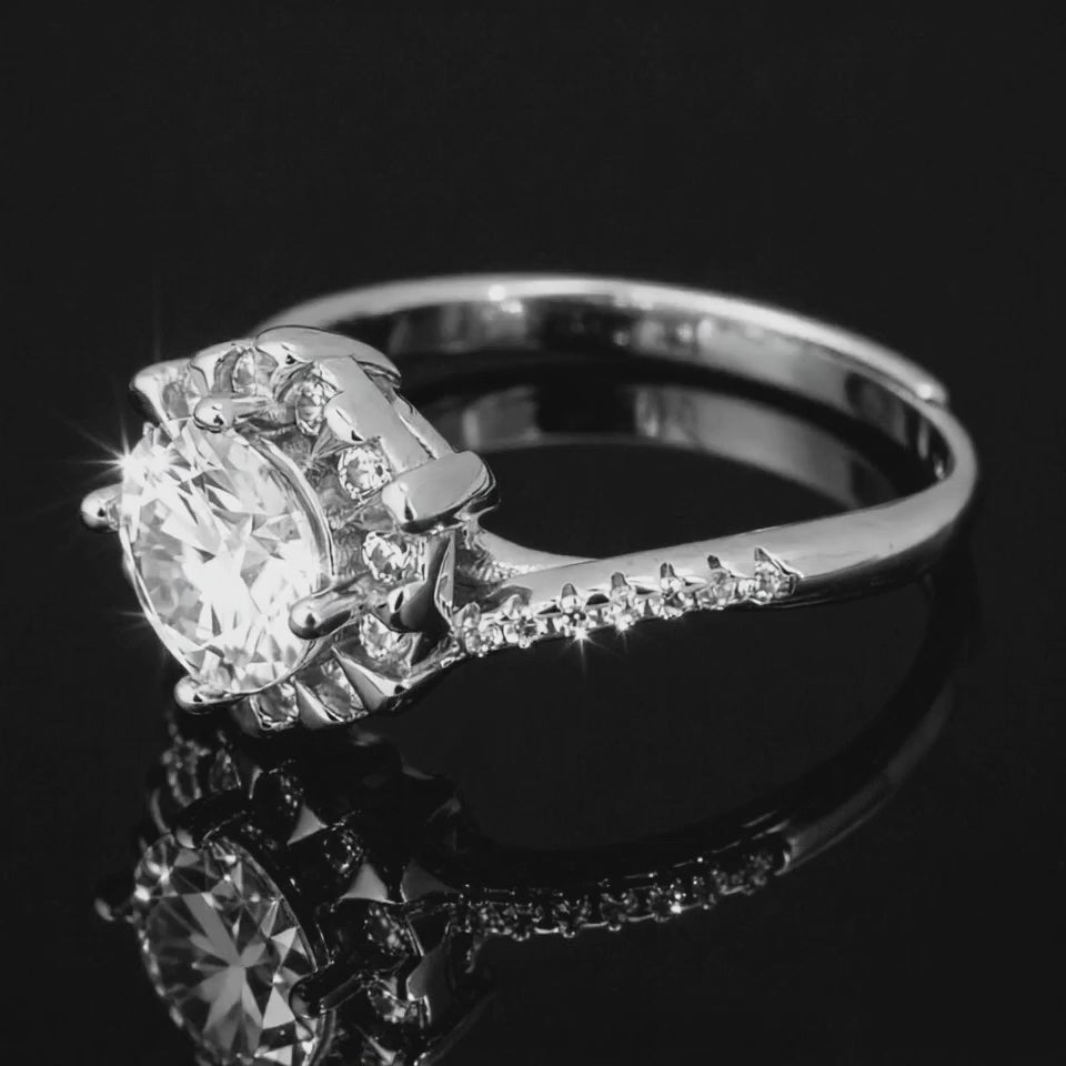 Heart-shaped moissanite engagement ring5